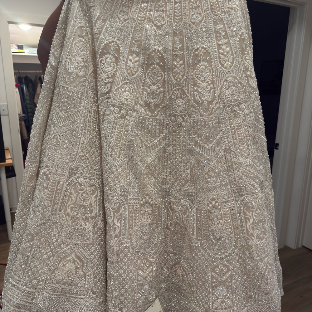 Elegant Cream Embroidered Wedding Dress
